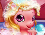 Bebek Pony Banyo Vakti