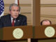 Bush a Ayakkabı Fırlat 2