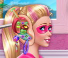 Süper Barbie Kulak Doktorunda